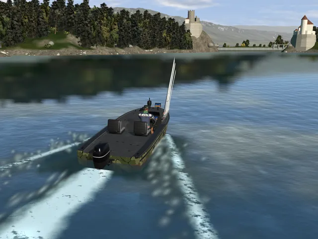 Bass boat pędzi po Czorsztynie, w tle zamki w Niedzicy i Czorsztynie