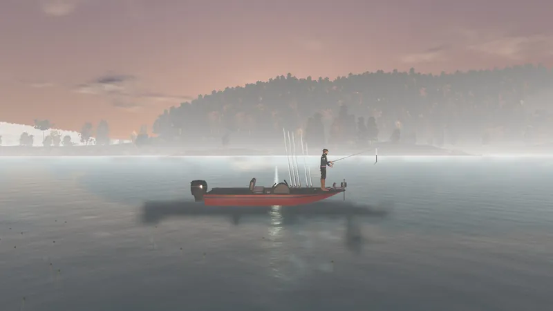 Bass boat we mgle o świcie na Czorsztynie
